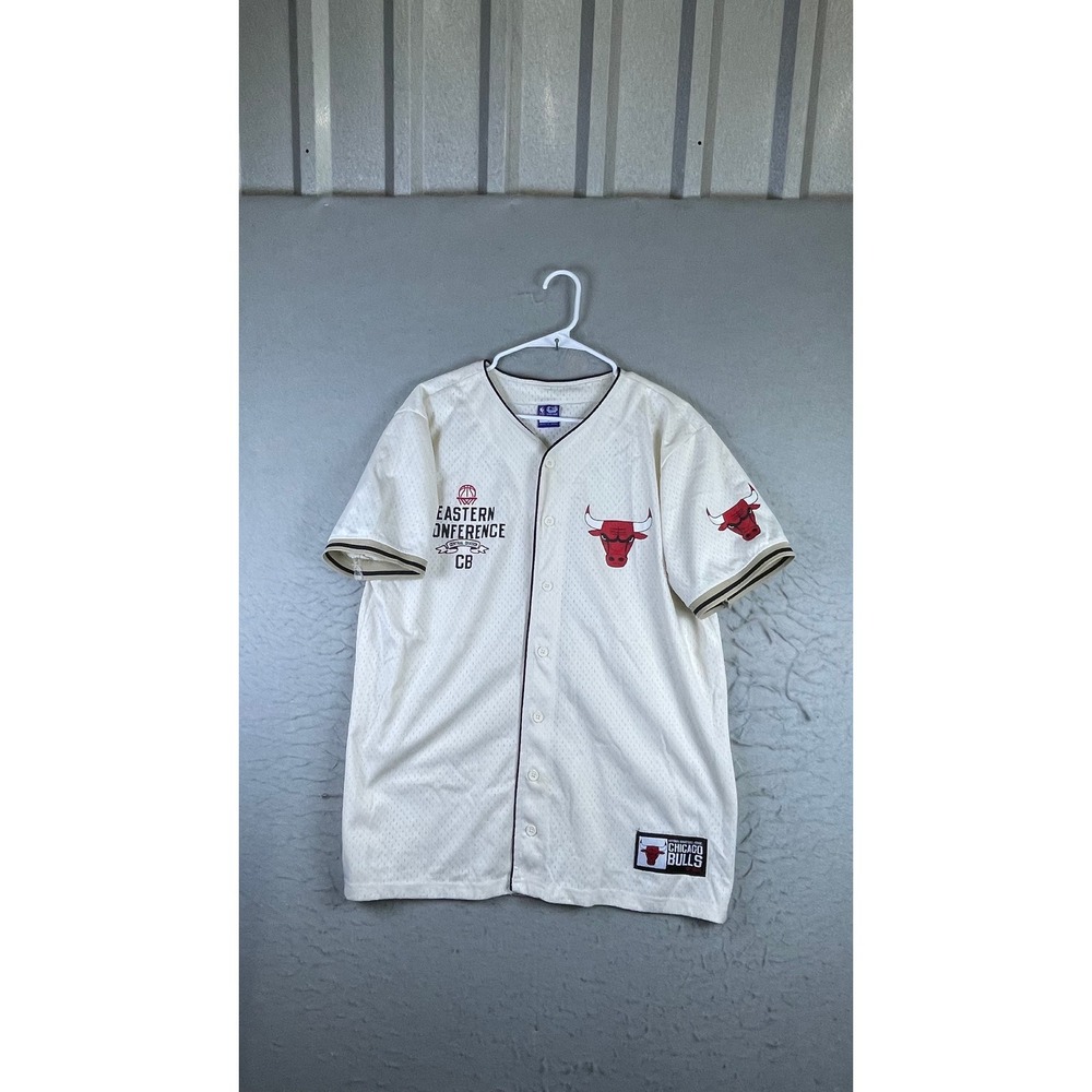 Ultra Game Chicago Bulls Jersey Mens L White Excellent Mesh Button Down Baseball